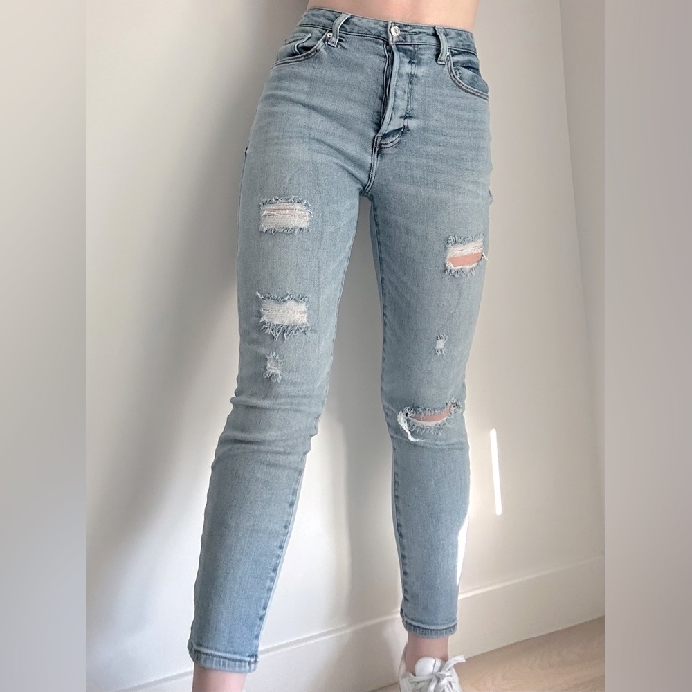 Forever 21 - Distressed Ankle Mom Jeans